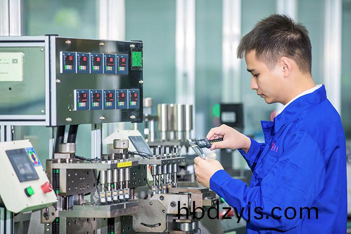 Testing equipment 123