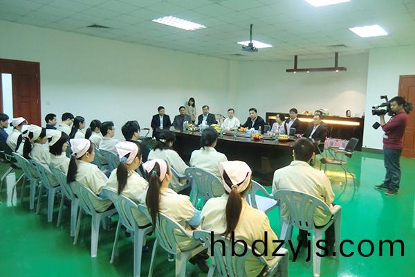 領(ling)導旾(chun)節(jie)慰(wei)問(wen) 