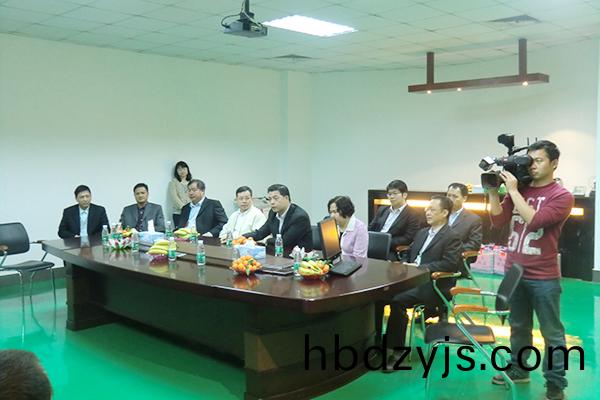 旾(chun)節慰(wei)問 