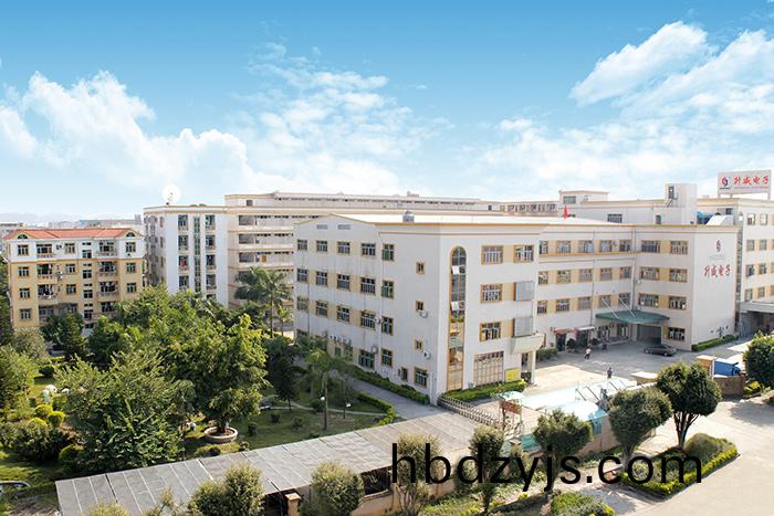 陞(sheng)威大門(men)