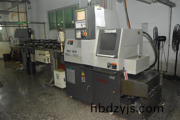 車(che)製生(sheng)産車間二