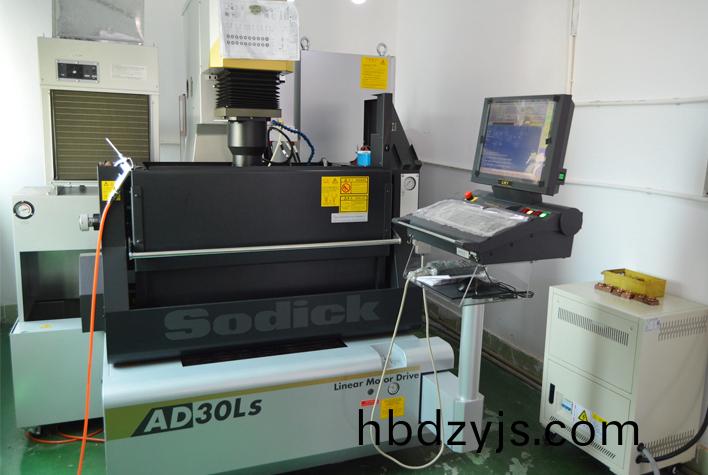 生(sheng)産設(she)備