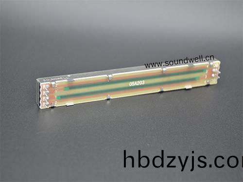 雙(shuang)聯(lian)直(zhi)滑式(shi)電(dian)位器